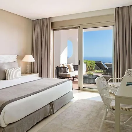 2 Bdr Partial Sea View Apartamento
